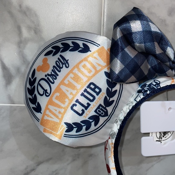 Disney Vacation Club DVC Logo Minnie Ears Buffalo Check Bow Headband 2021 NEW - Picture 3 of 9